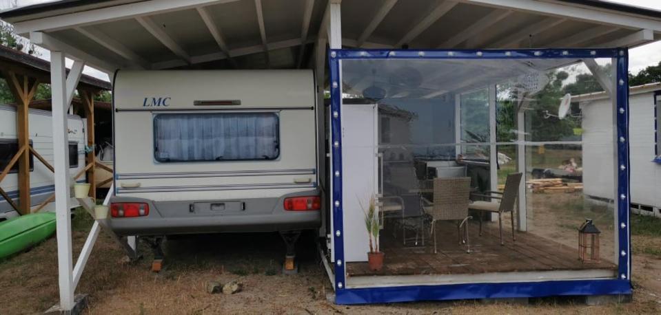 Sea Caravan On The Beach Kiten  Exterior photo